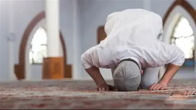 كيفية قضاء الصلاة الفائتة في السفر بعد العودة.. الأزهر يوضح