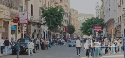 زحام كبير بشوارع وسط البلد رابع أيام عيد الأضحى فيديو