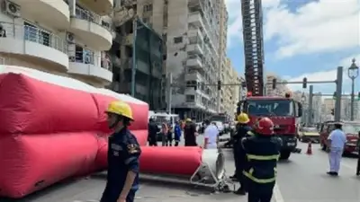 إنقاذ شاب حاول الانتحار من أعلى عقار بالإسكندرية وإيداعه مصحة نفسية