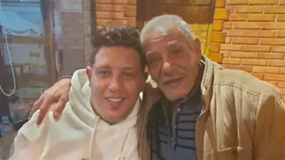أخبار الفن اليوم: وفاة والد حمو بيكا، زينة تنفي دعوى جديدة، وكريم عبد العزيز يكشف عن جزء رابع لـ الفيل الأزرق