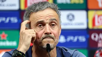إنريكي يهاجم منتقديه بعد التتويج بدوري أبطال أوروبا مع باريس سان جيرمان