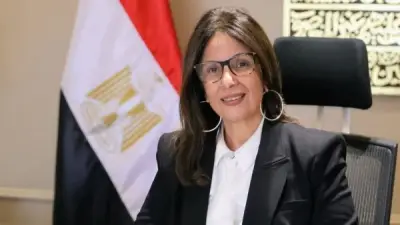 وزيرة الثقافة تتدخل عاجلاً لحل أزمة المترجم سمير عبدربه
