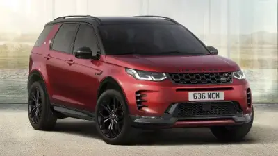 لاندروفر ديسكفري سبورت Dynamic SE: مزيج من الأداء والفخامة