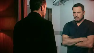 بوسترات مسلسل ممكن تنفرد بها شاهد vip قبل عرضه في 31 مايو
