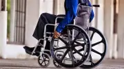 قانون 10 لسنة 2018 يمنح ذوي الإعاقة حق الجمع بين معاشين بدون حدود