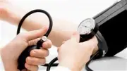 10 نصائح لمرضى الضغط للتعامل مع الطقس الحار