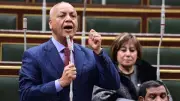 مصطفى بكري: صاحب المعاش كان بياخد 1000 جنيه بقوا 1800.. وهذا خلل حقيقي