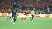 القمة 132: الأهلي والزمالك في مواجهة حاسمة بالدوري المصري