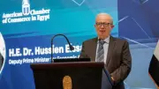 حسين عيسى: طرح 16 شركة في البورصة وتحديث إدارة الشركات العامة