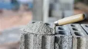 تراجع أسعار الأسمنت في الأسواق المصرية اليوم الإثنين 18 مايو 2026