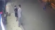 ضبط لصين سرقا 20 ألف جنيه من سوبر ماركت بمطروح أثناء صلاة العشاء
