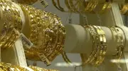 عيار 21 يهبط 700 جنيه من القمة.. تراجع أسعار الذهب اليوم الخميس