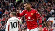 مان يونايتد يحسم قمة ليفربول 3-2 ويضمن دوري أبطال أوروبا