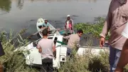 إصابة 3 سيدات في انقلاب سيارة محملة بالفراولة بالمنوفية