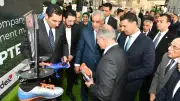 3 وزراء يتفقدون شركة مصرية لصناعة المستلزمات الرياضية لدعم التصنيع المحلي