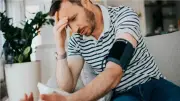 أعراض ارتفاع ضغط الدم الصامتة: 4 إشارات يرسلها جسمك لا تتجاهلها أبدًا