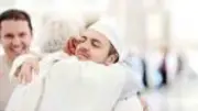 لماذا زيارة الأقارب أول يوم العيد؟ الإفتاء توضح 4 أسباب
