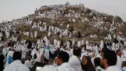 وزارة السياحة تتابع تصعيد 40 ألف حاج إلى عرفات في الحج السياحي