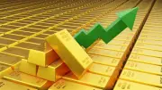 الذهب يواصل الصعود عالمياً مسجلاً 4570 دولاراً للأوقية