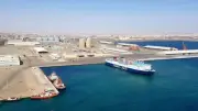 ميناء نويبع يتداول 5900 طن بضائع و344 شاحنة في رحلات مكوكية