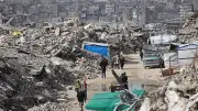 ارتفاع عدد شهداء غزة جراء غارات الاحتلال على حي الرمال إلى 6 أشخاص