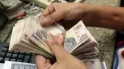 مفاجأة حكومية: 64 مليون مصري ينتظرون تحويل الدعم السلعي إلى نقدي