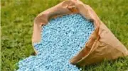 وزارة الاستثمار تفرض رسماً 90 دولاراً على صادرات الأسمدة الأزوتية