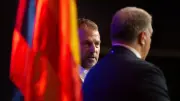 لمسة أخيرة تفصل برشلونة عن الإعلان الكبير لتجديد عقد فليك
