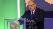 اتحاد الكرة المصري يدعم ترشيح إنفانتينو لولاية جديدة في فيفا