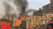 حريق هائل يلتهم كافيه بالطريق الدائري في سمالوط دون خسائر بشرية