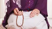 كم مرة يجب الصلاة على النبي يوميا؟ علي جمعة يوضح