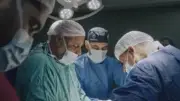 فيلم وثائقي يهز هوليوود: أطباء أمريكيون يتهمون إسرائيل بالإبادة الجماعية في غزة