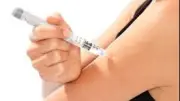 رئيس صحة النواب: تغليظ عقوبات الترويج لمعلومات طبية مضللة لحماية المرضى