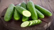 ماذا يحدث لجسمك عند تناول الخيار بعد منعه في نظام الطيبات؟ وطبيب يكشف سر شطب ضياء العوضي