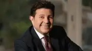 الوطنية للإعلام تنعى هاني شاكر: خسرنا أحد كبار نجوم الفن العربي