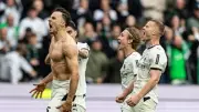 بوروسيا مونشجلادباخ يحقق فوزاً صعباً على دورتموند بهدف نظيف بالدوري الألماني