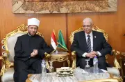 وزير الأوقاف: بناء الوعي الوطني مسؤولية مشتركة بين المؤسسات الدينية والتعليمية