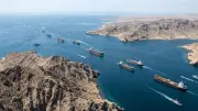 مسئول أمريكي يكشف تفاصيل مشروع الحرية في مضيق هرمز