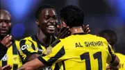 اتحاد جدة يتعادل سلبيا مع الخلود في الشوط الأول بالدوري السعودي