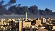 السودان يستدعي سفيره من إثيوبيا بعد اتهامها باستهداف مطار الخرطوم