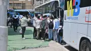 حافلات جماهير الزمالك تتوجه إلى برج العرب لدعم الفريق أمام سموحة