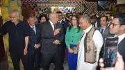 وزيرة الثقافة ومحافظ مطروح يتفقدان قصر الثقافة والفعاليات التراثية