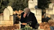 هل يشعر الأموات بزيارة الأقارب؟ أمين الفتوى يوضح الحقيقة