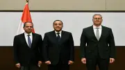 مدبولي يشهد توقيع اتفاقية لتأهيل شبكات الغاز اللبنانية بخبرات مصرية