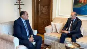 العكلوك وزكي يبحثان في القاهرة دعم وتعزيز القضية الفلسطينية