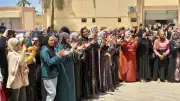 عمال الغزل والنسيج يحتفلون بعيدهم بين الفن والوعي ورسائل البناء
