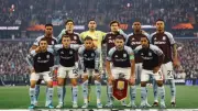 أستون فيلا يتقدم على نوتنجهام بهدف في الشوط الأول بنصف نهائي الدوري الأوروبي