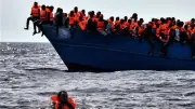 المؤبد وغرامة مليون جنيه عقوبة تهريب المهاجرين عبر جماعة إجرامية