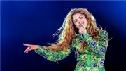 من واكا واكا إلى داي داي.. سر أناقة شاكيرا في كأس العالم