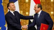 كيمياء سياسية بين السيسي وماكرون.. محطات بارزة في زيارات الرئيس الفرنسي لمصر